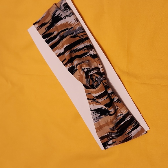 Handmade, Cotton/Polyester/Spandex Head Bands. - Picture 5 of 10